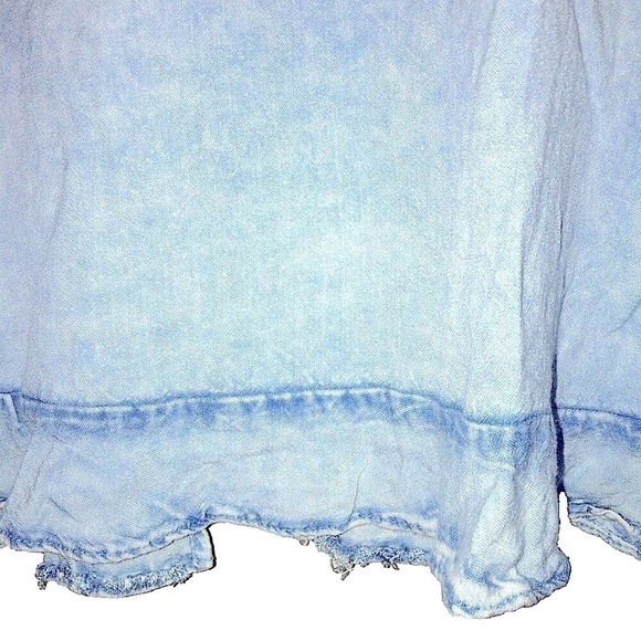 Cotton Jean Top Lace Ruffle Puff Shoulders Button Back, by Style Envy, NWOT, M - Picture 3 of 6